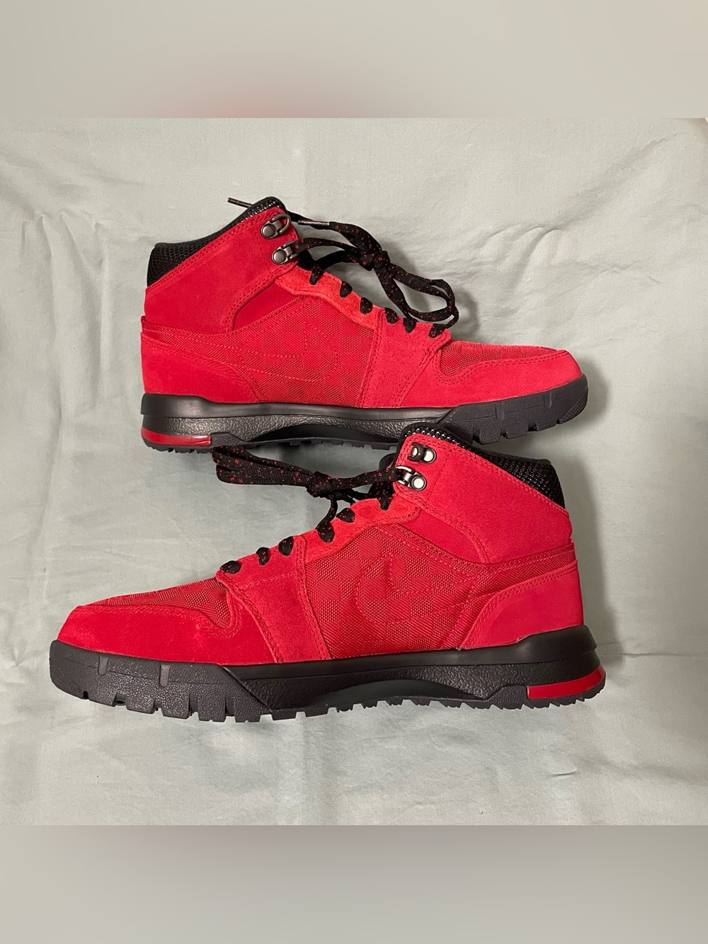 Jordan 1 Trek Gym Red - Picture 4 of 8